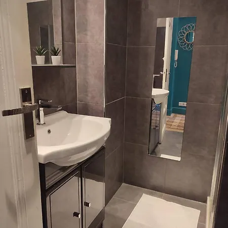 Ideally Located Center *