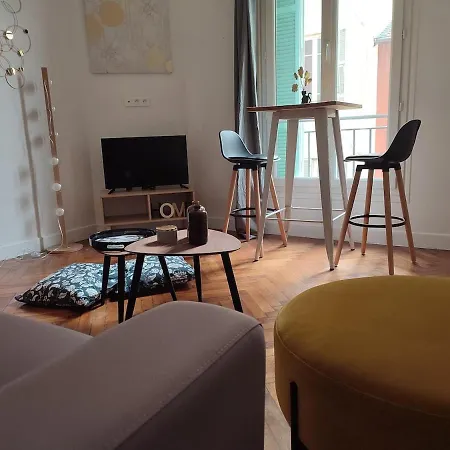 Lejlighed Ideally Located Center