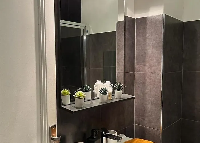 Ideally Located Center * Nizza